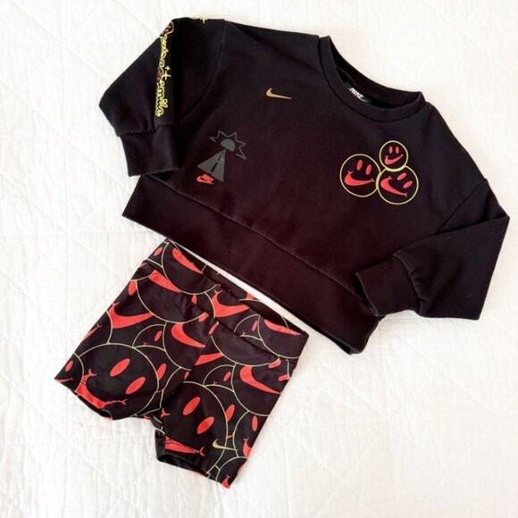Nike Kids Black Red Smiley Face Coordinating Set 2T - Picture 1 of 4